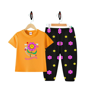 (3–12 Years) Code,76 Smiley Bloom Tee & Floral Jogger Set for Girls