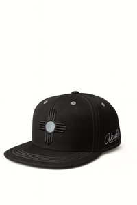(5Y–18 Years) Urban Edge Black Snapback – Classic Street Style Cap