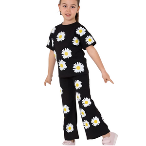 ( 3Y–12 Years) Code:p.8) Bold Daisy Delight Co-Ord Set for Girls – Classic Black Edition